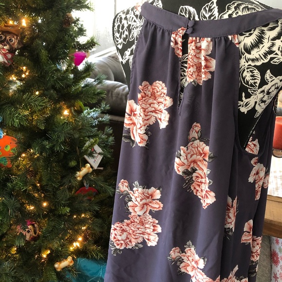 Plus size torrid blouse size 1 - Picture 3 of 6